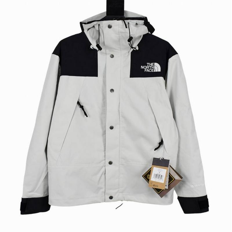 The North Face Men's Outwear 11